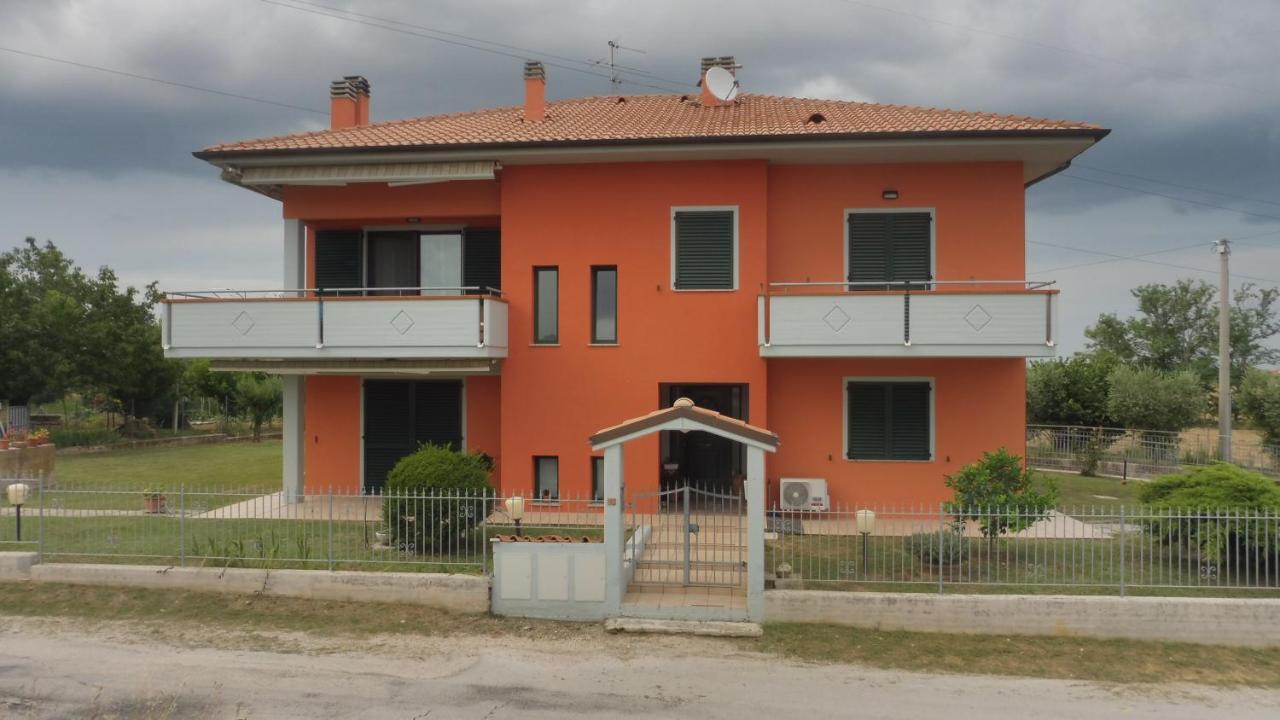 Bed and Breakfast Da Dany Monte San Vito Esterno foto
